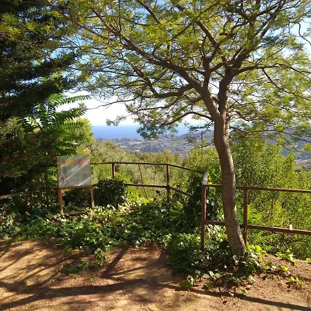 Летний дом Detached House With Garden And Sea View *