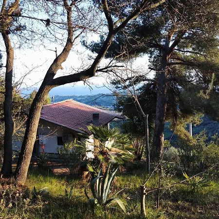 Detached House With Garden And Sea View Country house *